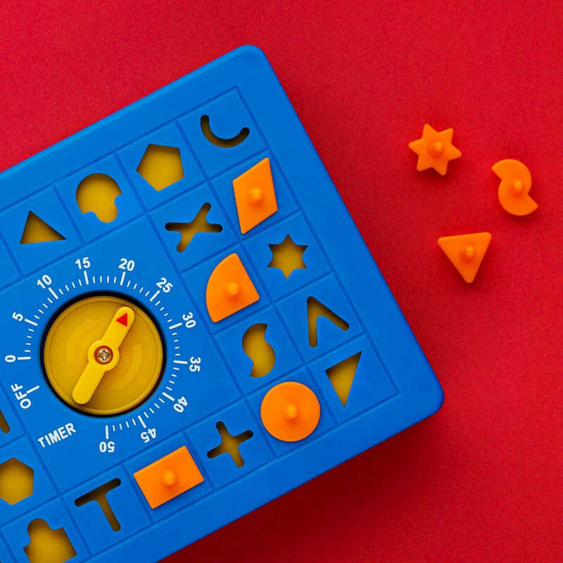 Time Shock urspil med formsortering