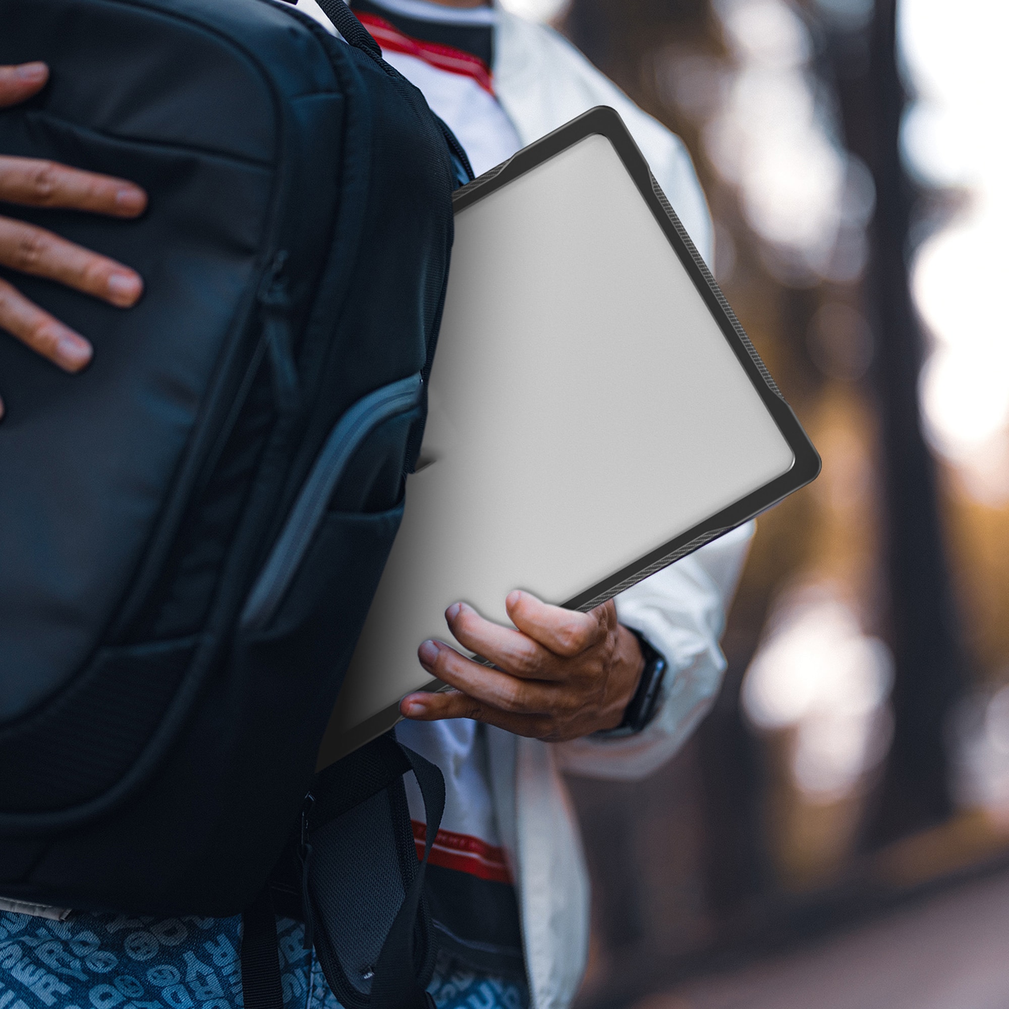 Apple MacBook Pro 14 2024 Stødsikkert Hybrid-cover, Gennemsigtig