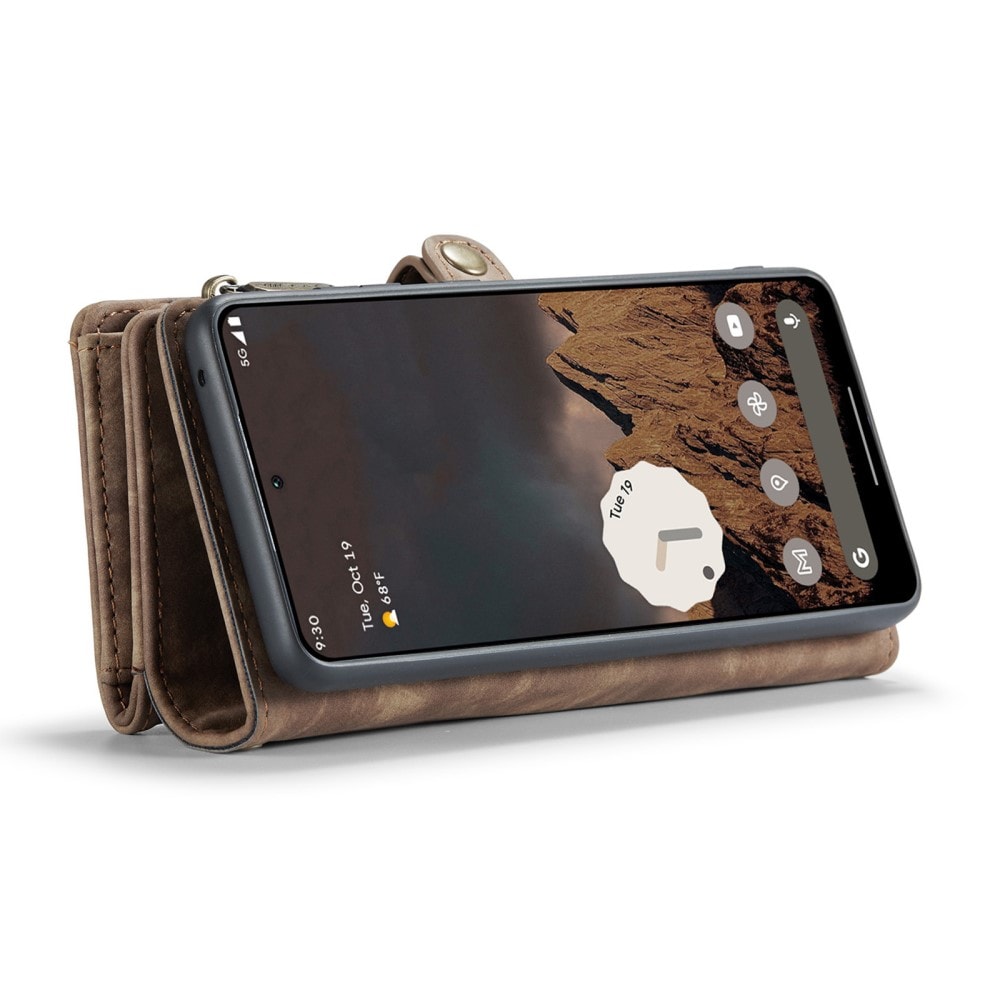 Google Pixel 10 Pro Rummeligt pungetui med mange kortholdere, Brun