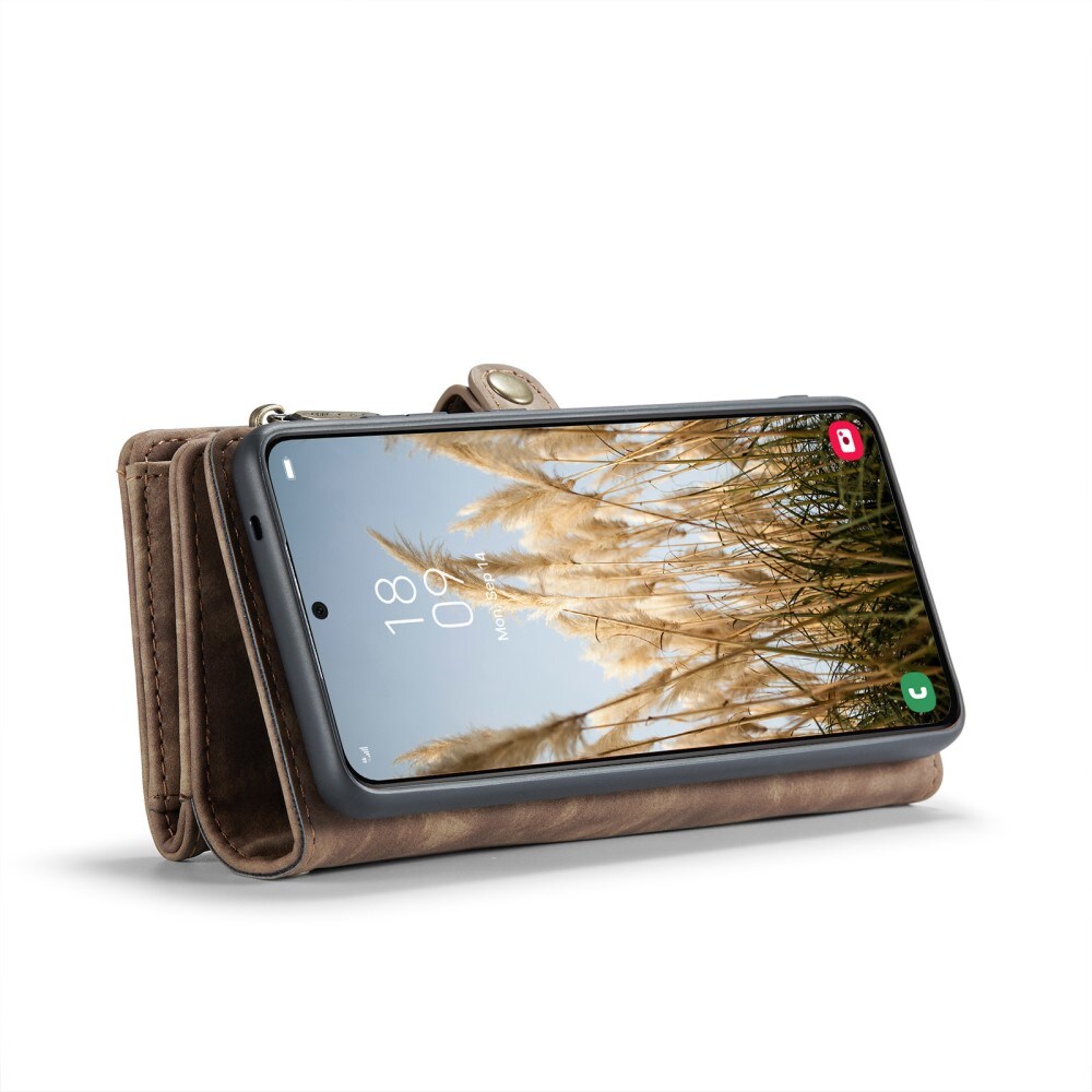 Samsung Galaxy S24 FE Rummeligt pungetui med mange kortholdere, Brun