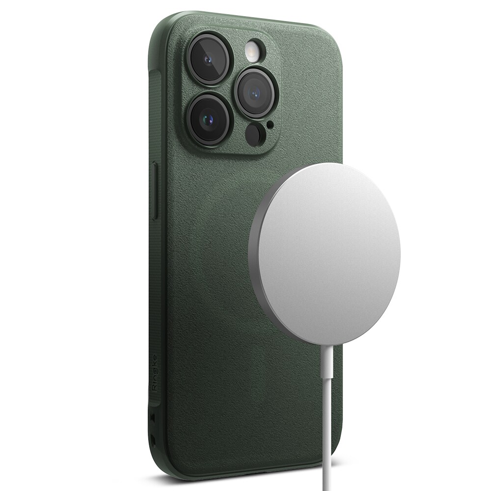 iPhone 15 Pro Onyx MagSafe cover, Dark Green