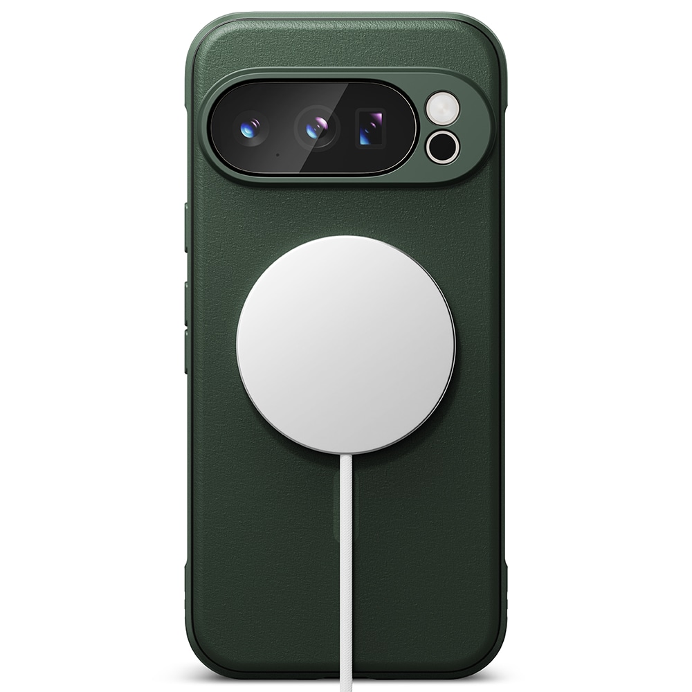 Google Pixel 10 Pro XL Onyx MagSafe cover, Dark Green